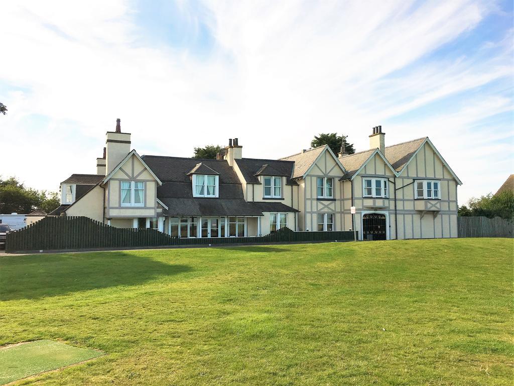Grey Harlings Hotel Montrose